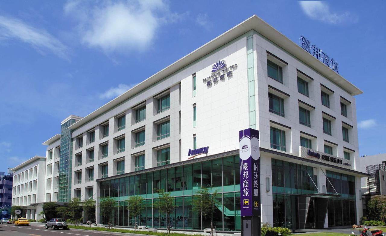 Taipung Suites Тайнань Экстерьер фото