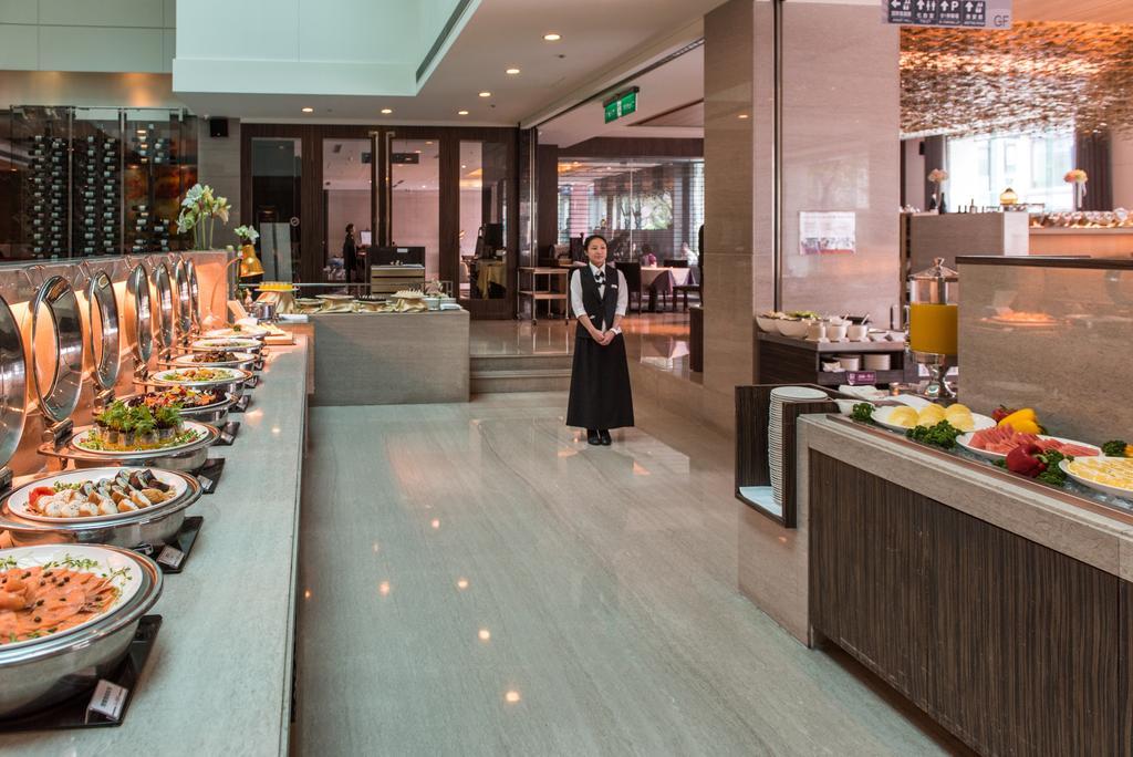Taipung Suites Тайнань Экстерьер фото
