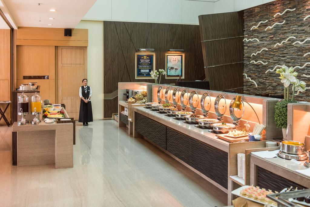 Taipung Suites Тайнань Экстерьер фото